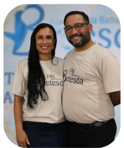 Pastor Lucas e Pastora Raquel